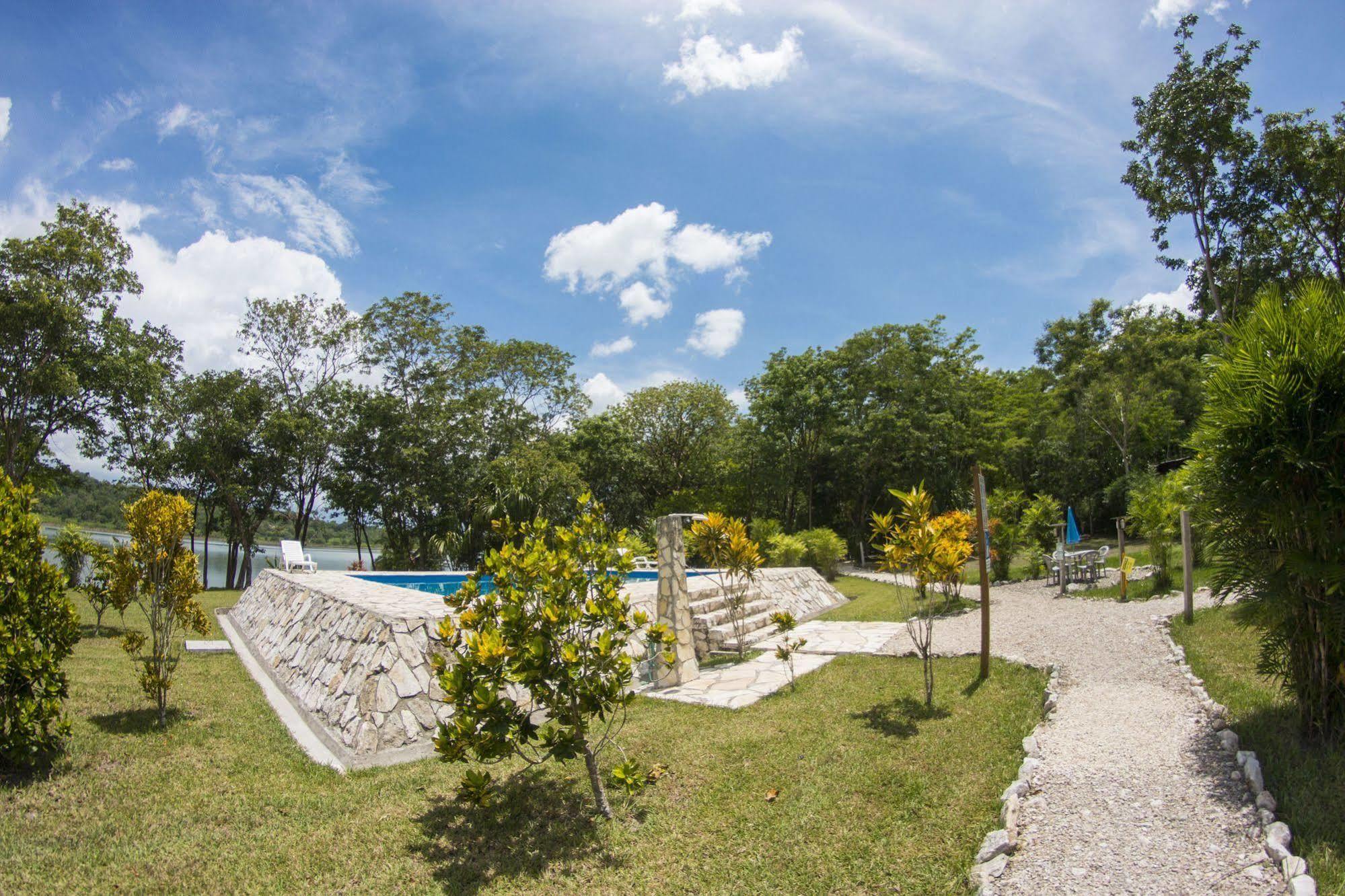 Maya Zac Peten Jungle Lodge إل ريماتي المظهر الخارجي الصورة